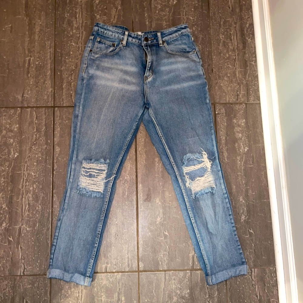 Boyfriend Jeans with Rips
